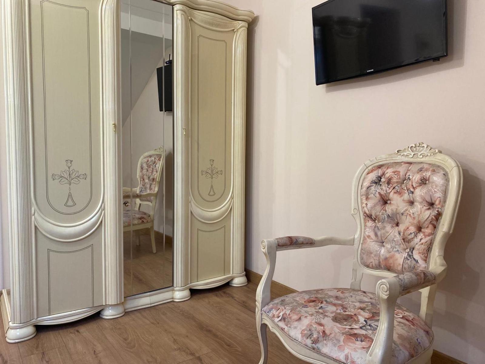 Apart Yaroslava Osmomysla 9 Square - City Center Lviv Buitenkant foto