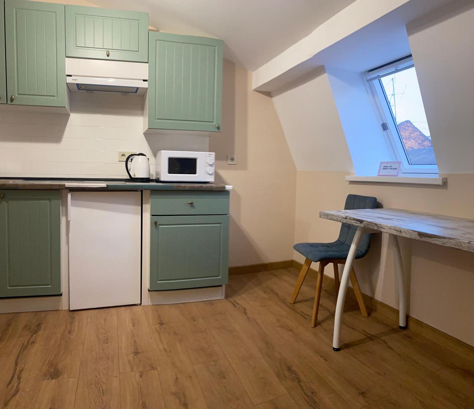 Apart Yaroslava Osmomysla 9 Square - City Center Lviv Buitenkant foto